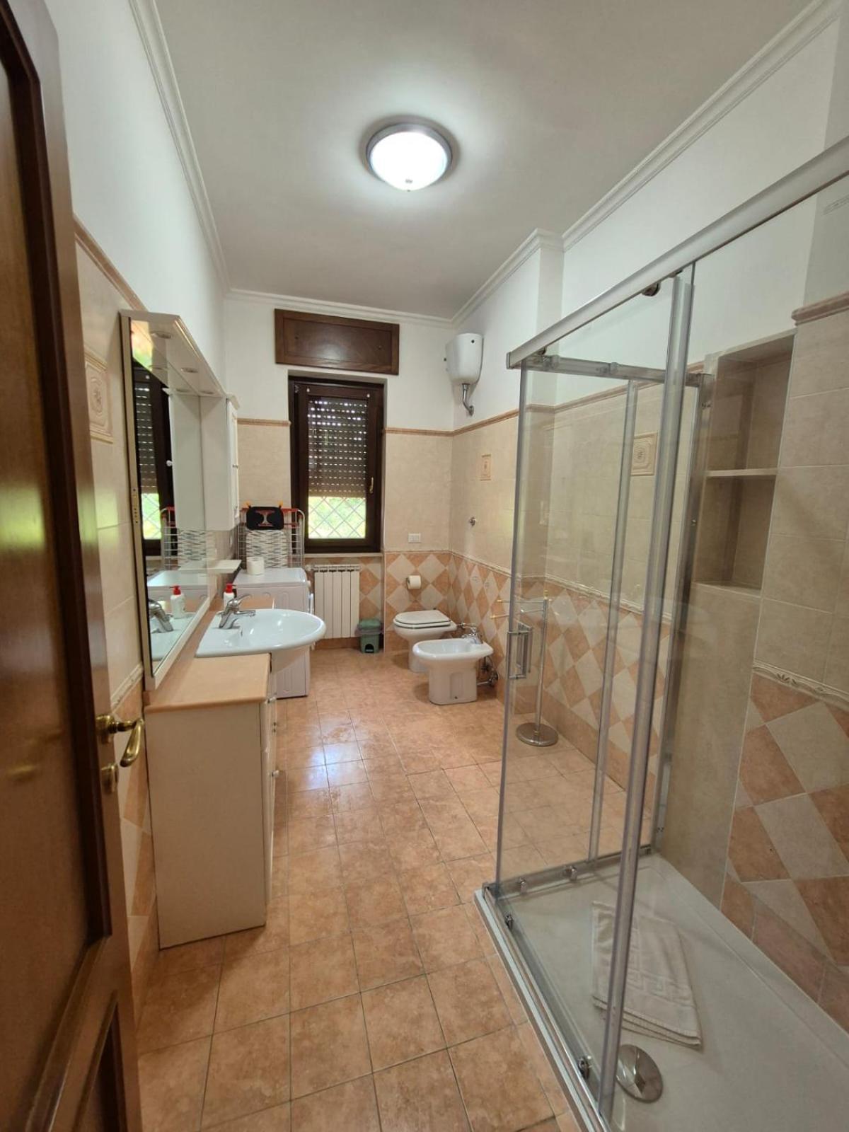 Madi House Apartment Fiumicino Bagian luar foto