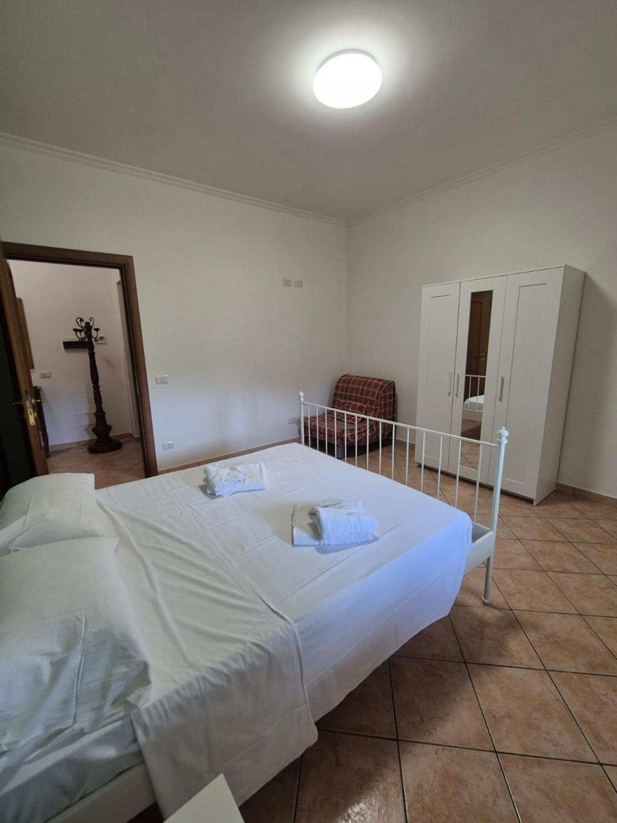 Madi House Apartment Fiumicino Bagian luar foto