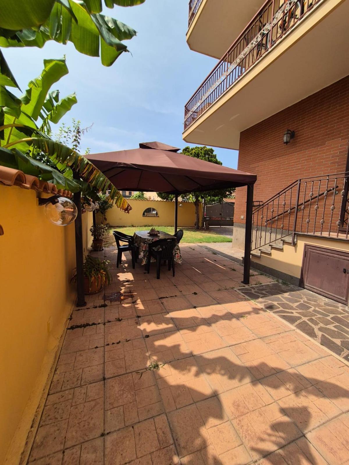 Madi House Apartment Fiumicino Bagian luar foto